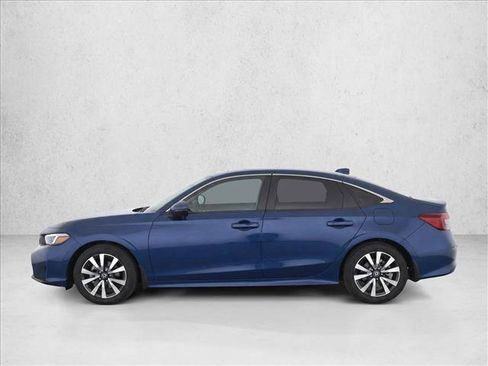 Used 2025 Honda Civic LX image 4