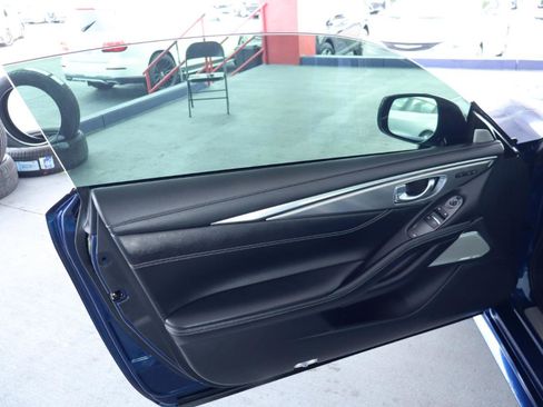 Used 2019 INFINITI Q60 3.0t Luxe w/ Essential Package AWD/4WD image 12
