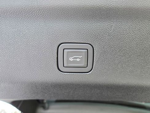 New 2026 Chevrolet Suburban RST w/ Comfort Package AWD/4WD image 9
