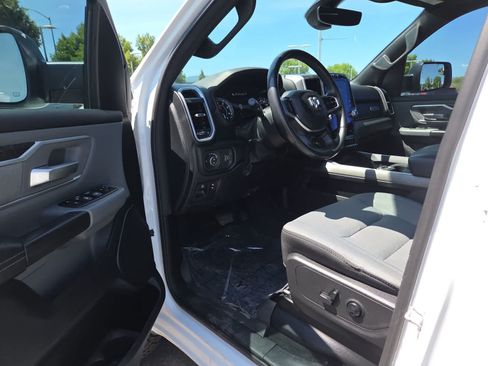 Used 2021 RAM 1500 Big Horn AWD/4WD image 10