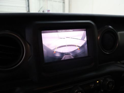 Used 2023 Jeep Wrangler Sport AWD/4WD image 23