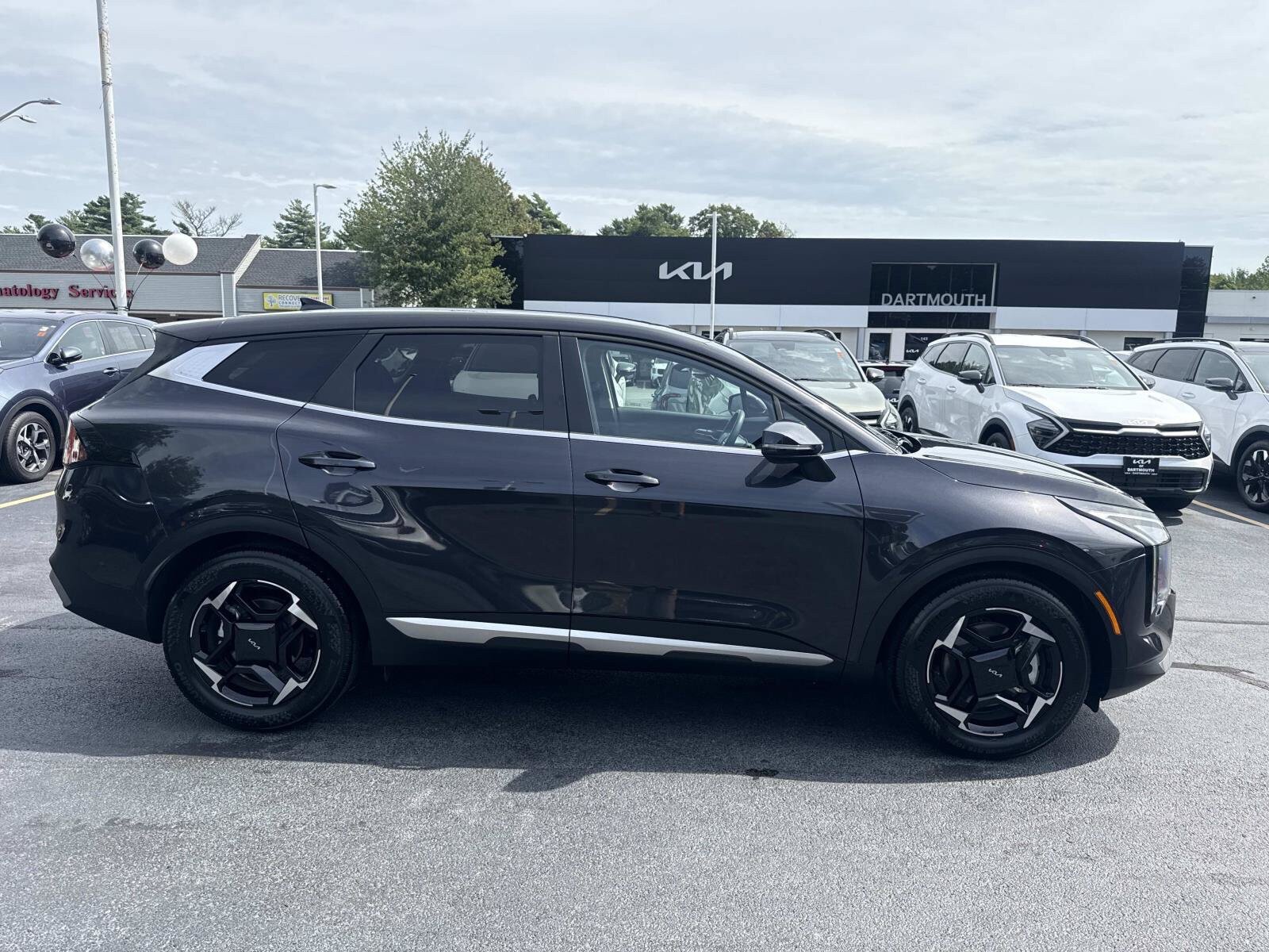 Used 2026 Kia Sportage EX FWD image 10