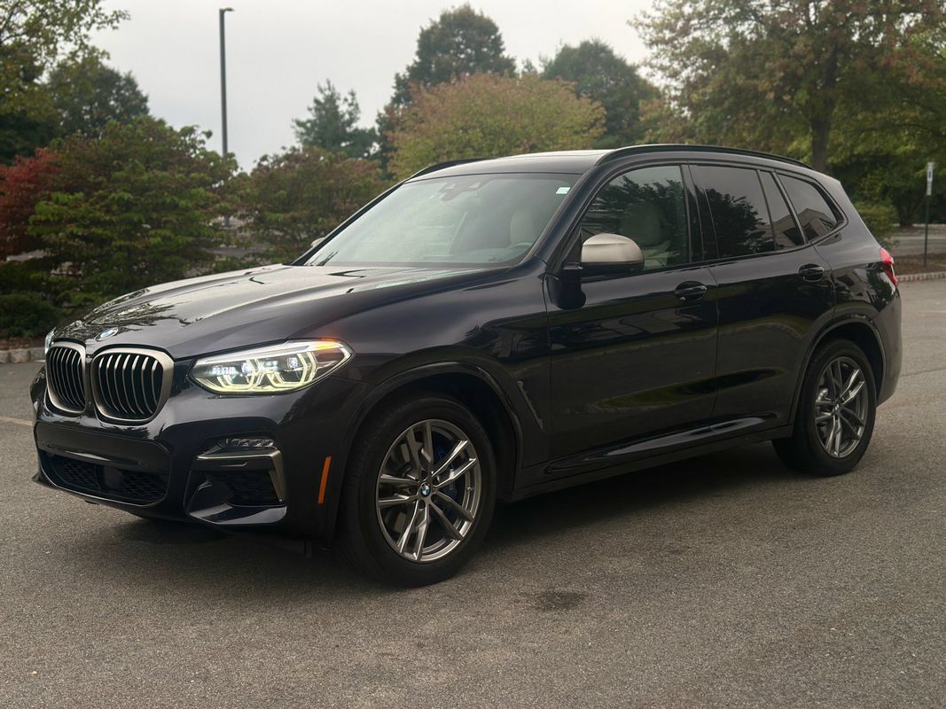Used 2021 BMW X3 M40i w/ Executive Package AWD/4WD image 3