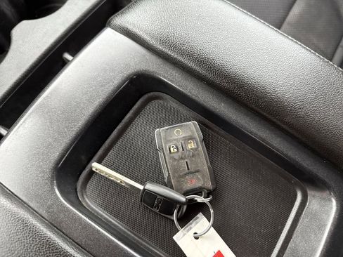 Used 2014 GMC Sierra 1500 SLE w/ SLE Value Package image 24