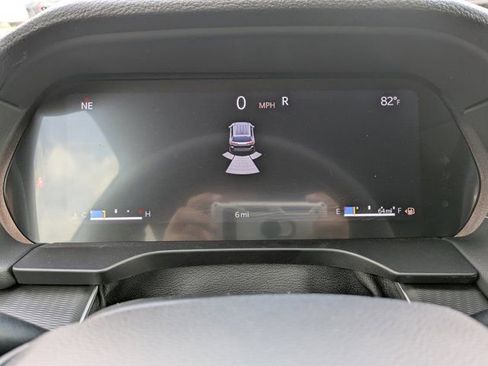 New 2025 Jeep Grand Cherokee L Altitude image 24