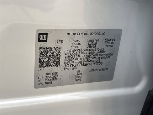 Used 2023 Cadillac XT4 Premium Luxury w/ Cold Weather Package image 32