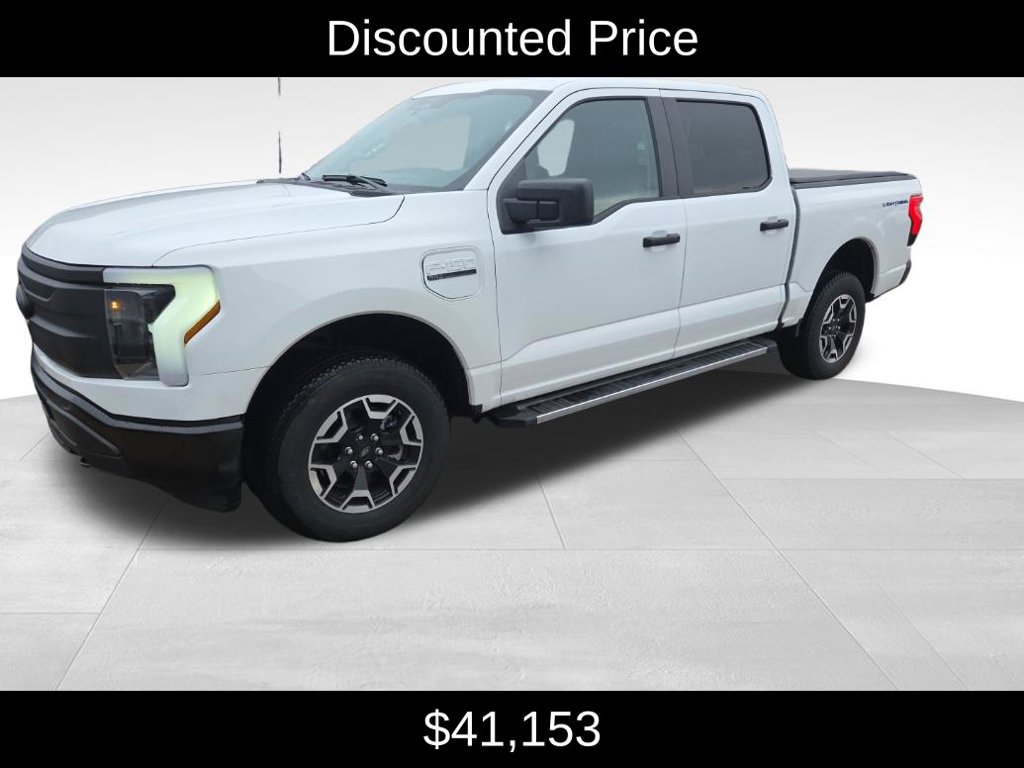Used 2023 Ford F150 Lightning Pro AWD/4WD image 3