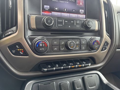 Used 2015 GMC Sierra 2500 Denali w/ Driver Alert Package image 24