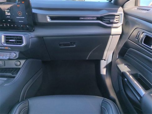 Used 2024 Ford Mustang GT Premium image 19