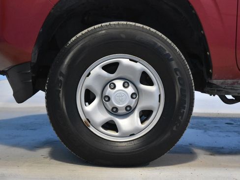 Used 2023 Toyota Tacoma SR image 21