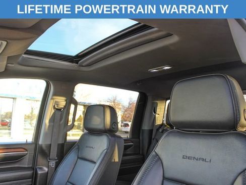 Used 2024 GMC Sierra 3500 Denali w/ Denali Reserve Package AWD/4WD image 21