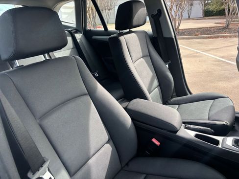 Used 2015 BMW X1 xDrive28i image 18