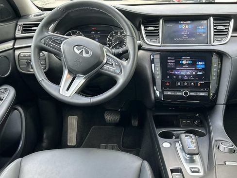 Certified 2025 INFINITI QX50 Pure AWD/4WD image 24