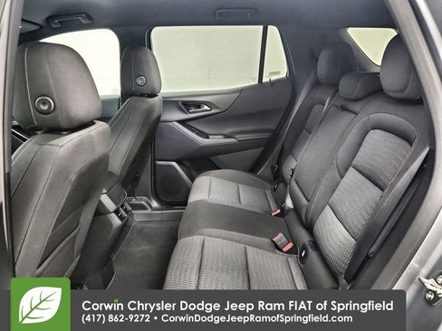 Used 2026 Chevrolet Equinox LT AWD/4WD image 29