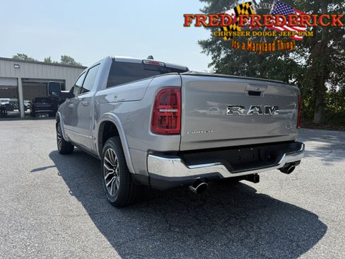 Used 2025 RAM 1500 Limited w/ Trailer Tow Group AWD/4WD image 5