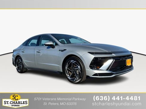 Certified 2024 Hyundai Sonata SEL w/ Convenience Package image 1