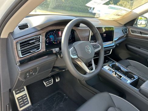 New 2026 Volkswagen Atlas SEL Premium R-Line AWD/4WD image 23