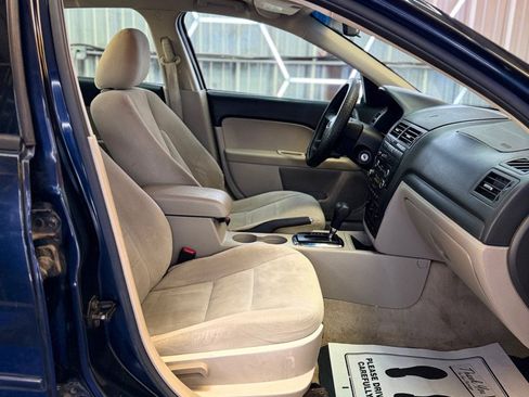 Used 2009 Ford Fusion SE FWD image 26