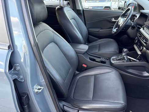 Used 2023 Hyundai Kona Limited image 21