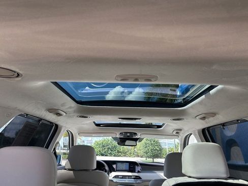 Used 2021 Hyundai Palisade Calligraphy image 10