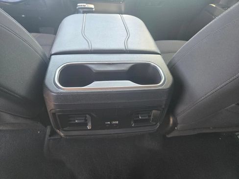 Used 2024 Chevrolet Silverado 1500 LT RWD image 6