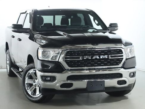 Used 2023 RAM 1500 Big Horn AWD/4WD image 2
