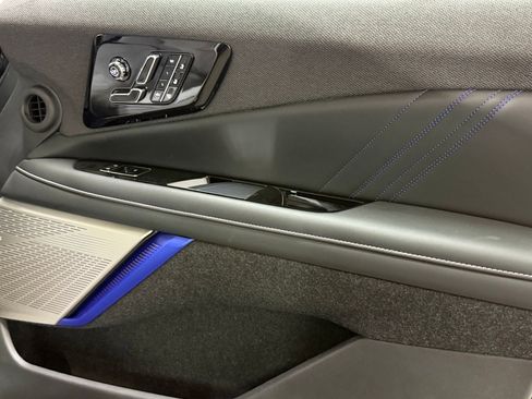 New 2026 Cadillac Optiq V AWD/4WD image 52