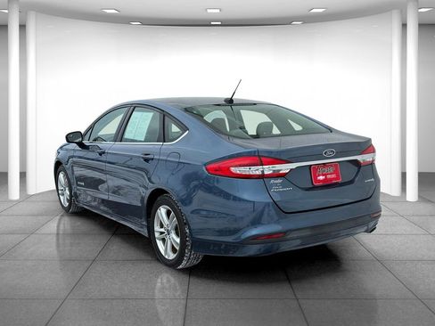 Used 2018 Ford Fusion S image 4