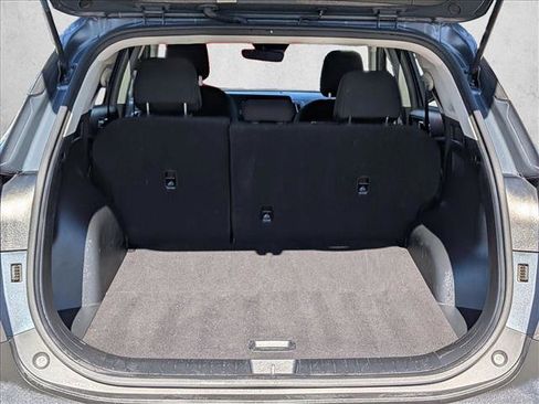 Used 2024 Kia Sportage LX image 6