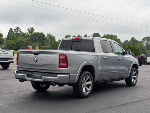 Used 2022 RAM 1500 Limited AWD/4WD image 6