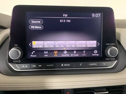 Used 2025 Nissan Rogue SV