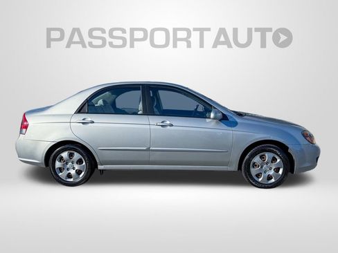 Used 2009 Kia Spectra LX image 11