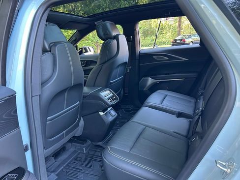 Used 2026 Cadillac Lyriq V w/ Exterior Carbon Fiber Package AWD/4WD image 44