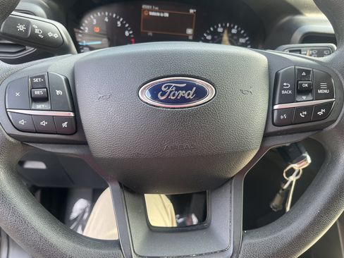 Used 2021 Ford Explorer 4WD w/ Class III Trailer Tow Package image 15