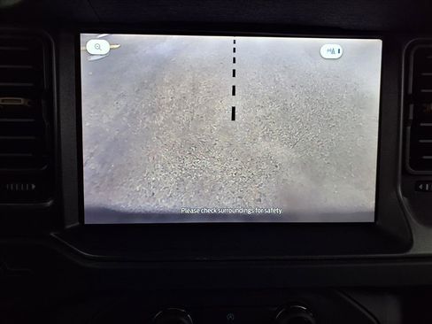 Certified 2025 Ford Bronco Badlands image 14