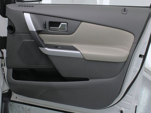 Used 2012 Ford Edge Limited image 48