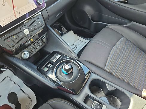 Used 2023 Nissan Leaf SV Plus image 25