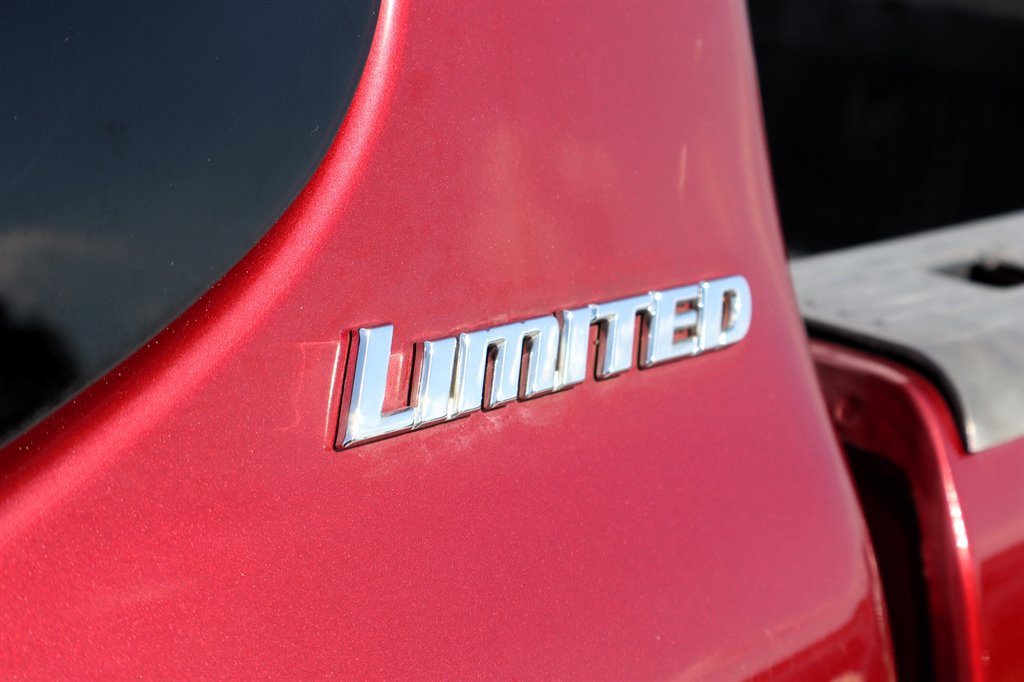 Used 2000 Toyota Tundra Limited RWD image 11