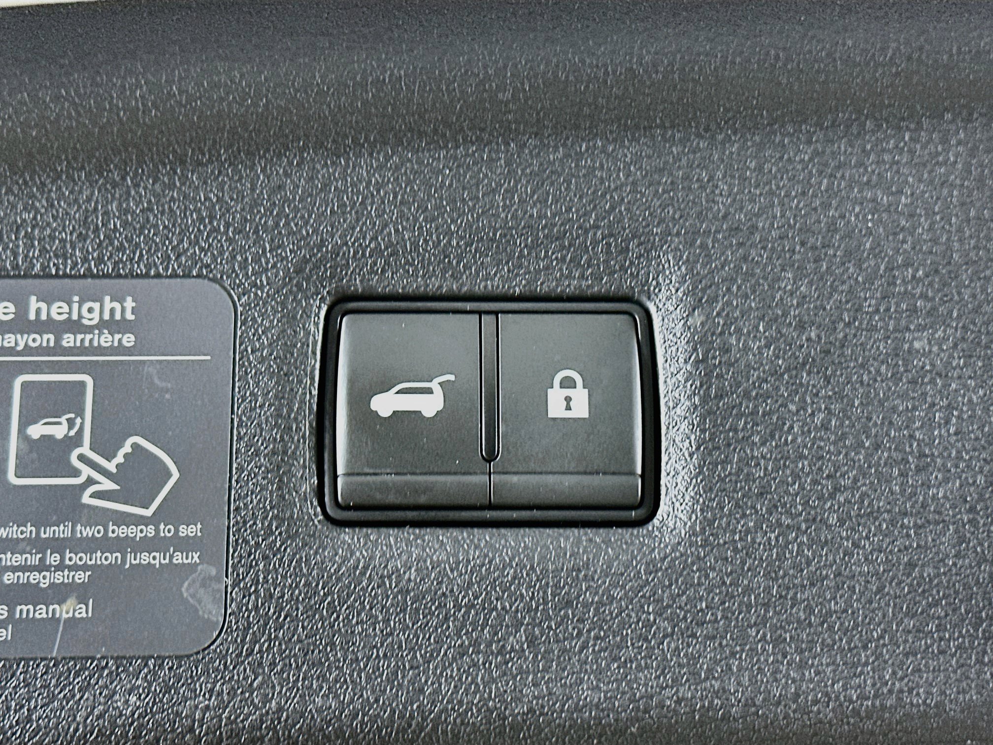Used 2023 INFINITI QX50 Luxe AWD/4WD image 29