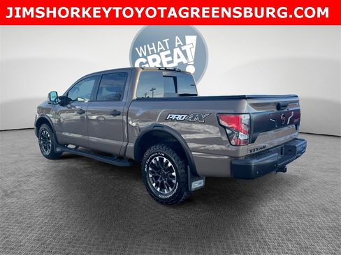 Used 2021 Nissan Titan PRO-4X w/ Off Road Protection Package image 6