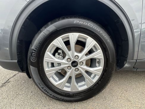 Used 2025 Ford Escape Active image 12