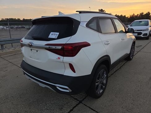 Used 2021 Kia Seltos S AWD/4WD image 5