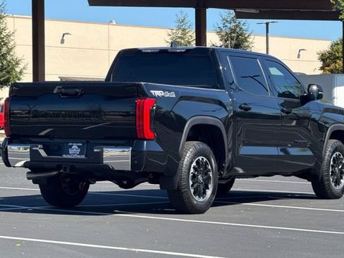Used 2026 Toyota Tundra SR5 w/ TRD Off-Road Package AWD/4WD image 4