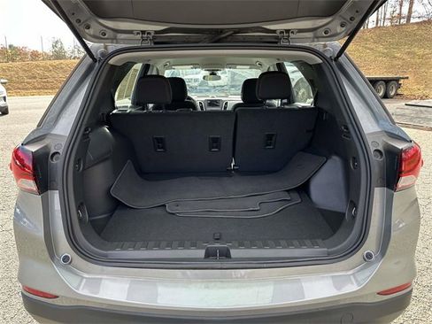 Certified 2023 Chevrolet Equinox LS w/ Driver Confidence II Package image 22