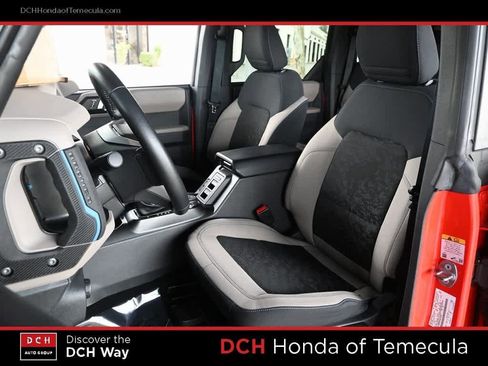 Used 2022 Ford Bronco Wildtrak image 18