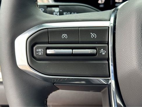 New 2026 GMC Canyon Denali AWD/4WD image 16