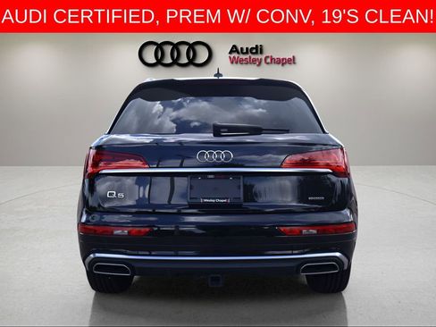 Used 2023 Audi Q5 2.0T Premium w/ Convenience Package AWD/4WD image 4