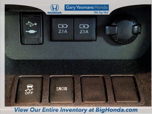 Used 2018 Toyota Highlander Limited image 31