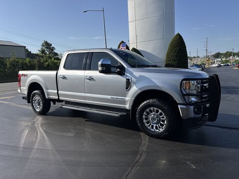 Used 2022 Ford F250 XLT w/ XLT Premium Package AWD/4WD image 1