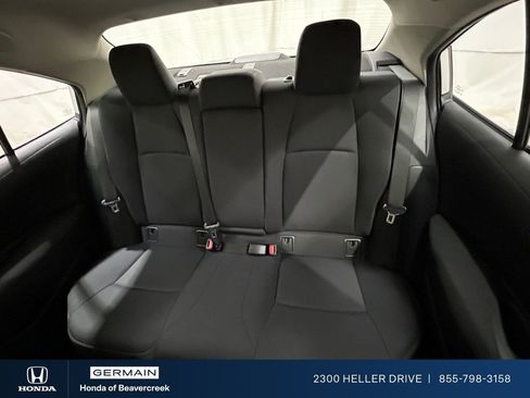 Used 2023 Toyota Corolla LE image 28